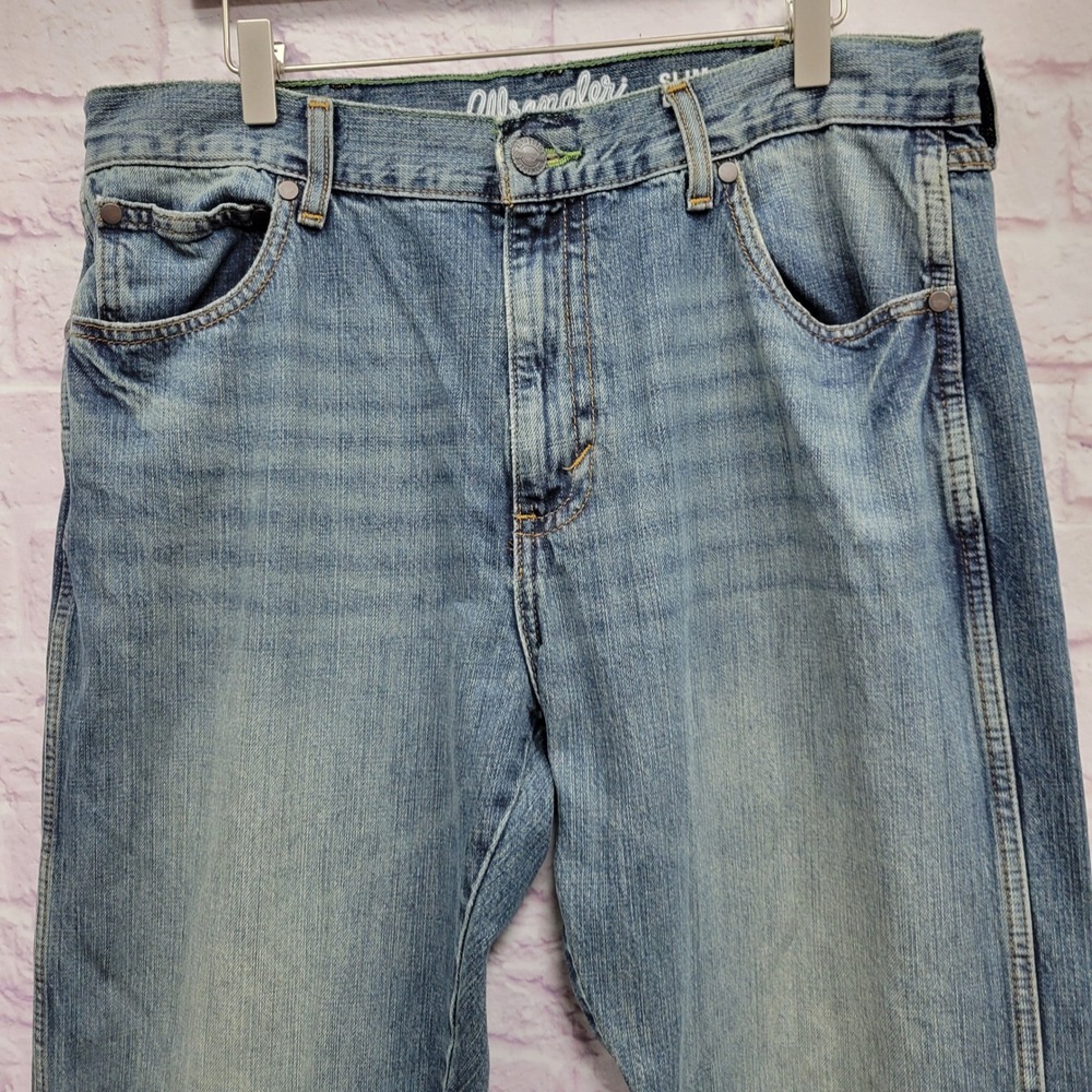 Wrangler Retro Slim Straight Jeans Mens 36x32 Blue Denim Y2K Gorpcore Western - Picture 4 of 10
